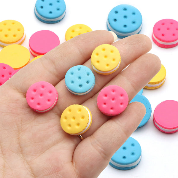 10pcs/pack 3d Resin Faux biscuit shape, Available in multiple colors Resin Flat Cabochon Accessories For Hair Clips Valentine's Day Imitation Food Decorations For DIY Crafts, Hair Clips, Earrings, Phone Case Accessories, Cake