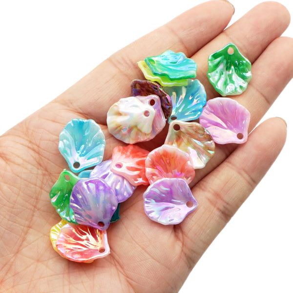 10g/pack about 28piecesAdorable Mini Acrylic Leaf shape /Shell shape Beads, Candy Color Colorful Leaf Pendant Charms, （random color）For Bracelet Necklace Handmade Crafts Accessories