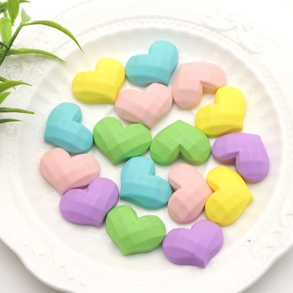 5pcs/pack Valentine's Day 3d resin heart shape  3D Heart Shape Resin Charm-DIY Crafts, Hairpin, Headwear Decorations AccessoriesFor Crafting & DIY Enthusiasts - Perfect Gift for Jewelry Makers & Crafters