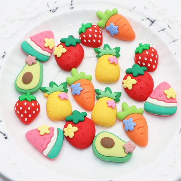 6Pcs/set Fruits Series 3D Flatback Resin Cabochons Charms Avocado Strawberry Pineapple Watermelon Charms for DIY Scrapbooking Projects Jewelry Making Crafts Cardmaking Phone Case Decorations Ornaments