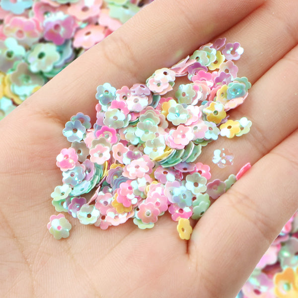 10g/pack  flower Spacer  Sequins Paillette beads Spacer Beads Colored Beads Random color mixing For DIY Phone Case Decoration,  Nail Art Design Accessories, Crafting Supplies DIY Bracelet Necklace Jewelry Making Material