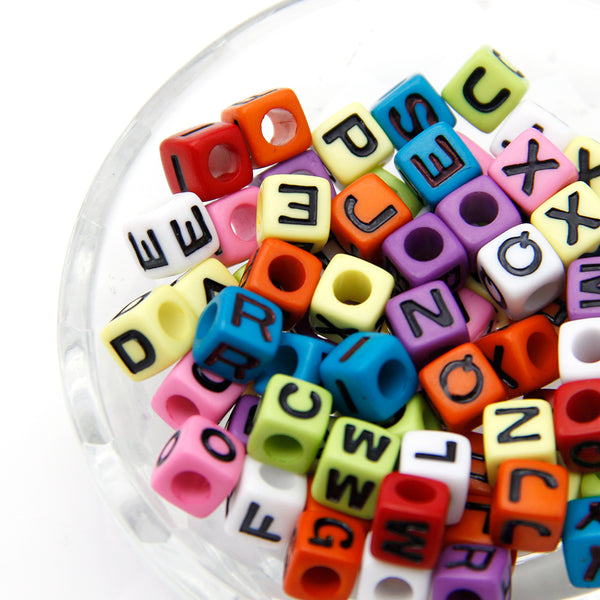 20g/pack about 80 pieces Acrylic Letter Square Beads Mixed color letter beads with holes, letters are random for DIY Bracelets and Necklaces - Perfect for Jewelry Making and diy Craft  Supplies